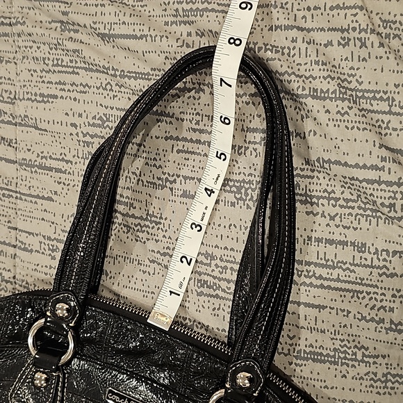 COACH black patent leather satchel - Picture 11 of 11